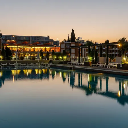 несебър бийч Hotel 4*